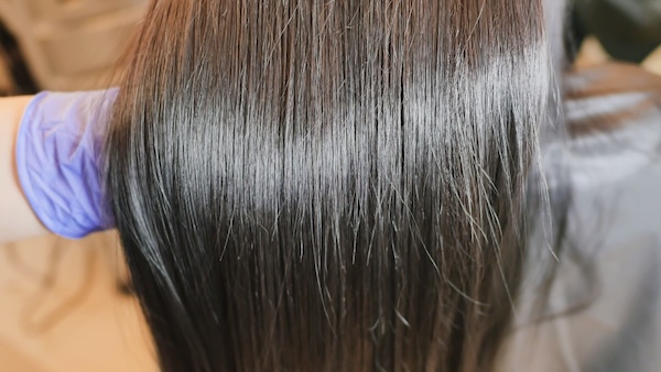 Les_avantages_du_soin_botox_capillaire_le_soin_qui_redonne_vie_vos_cheveux